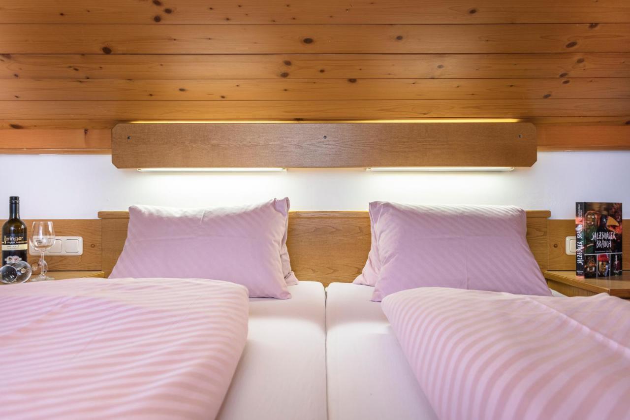 Biobauernhof Stegerbauer Apartment มาริอาอาล์ม อัม ชไตเนอร์เนินเมียร์ ภายนอก รูปภาพ