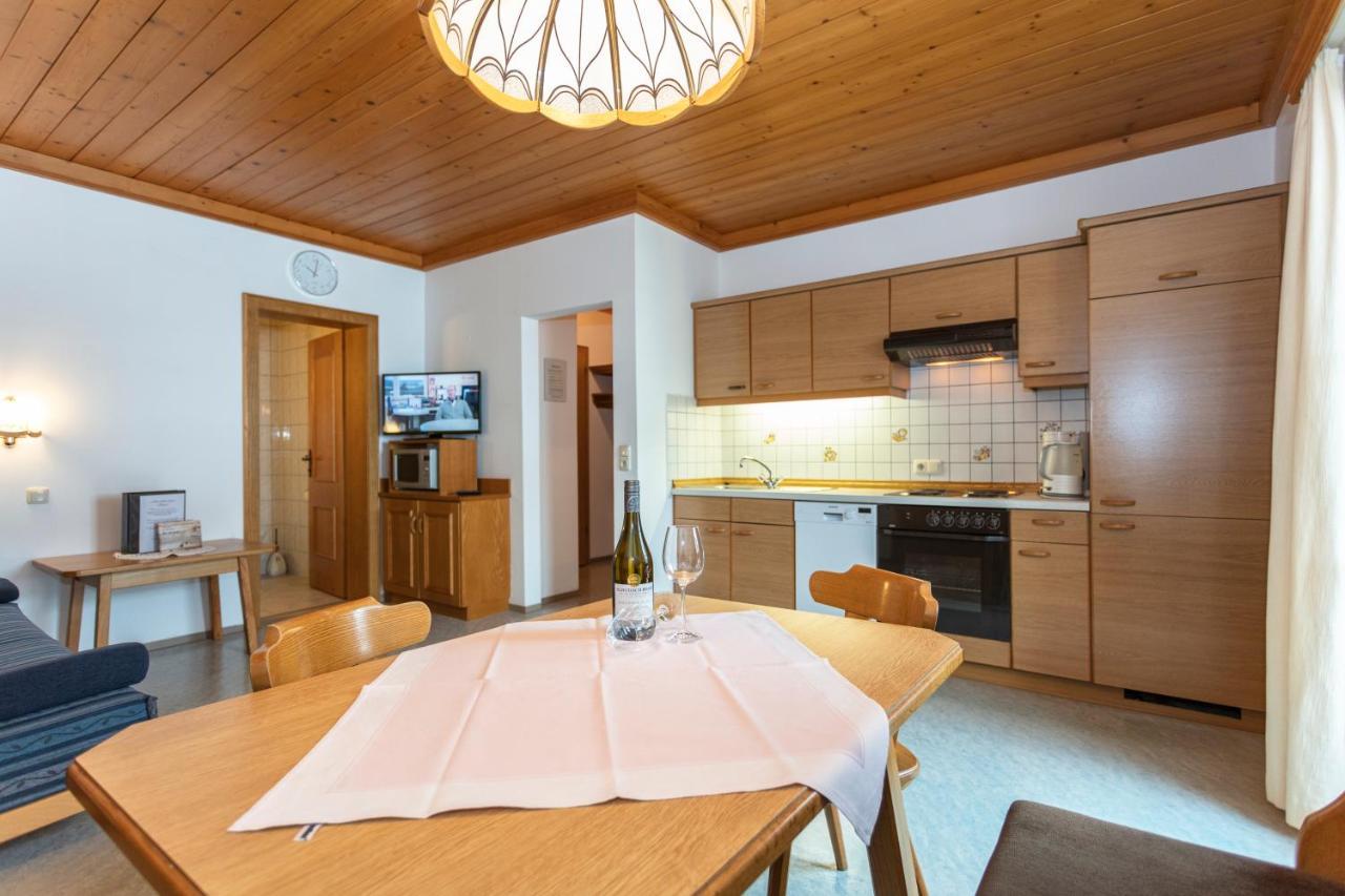 Biobauernhof Stegerbauer Apartment มาริอาอาล์ม อัม ชไตเนอร์เนินเมียร์ ภายนอก รูปภาพ